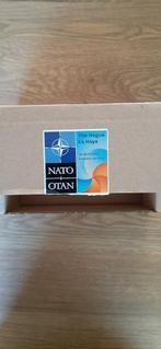 NAVO top 2025 te Den Haag Penning en Bedank set. (LEZEN)., Ophalen of Verzenden, Overige materialen, Nederland
