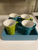 4 Leuke Koffiemokken met Stippen, Gebruikt, Keramiek, Ophalen of Verzenden, Overige stijlen