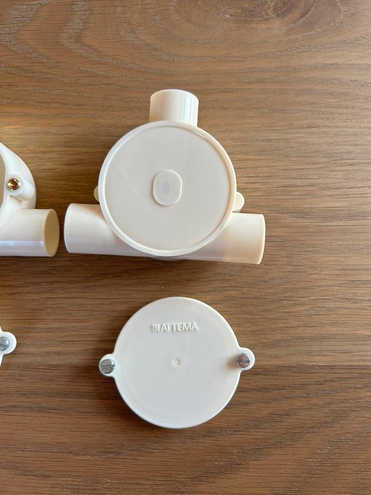 Lasdoos, T-doos 3/4, incl. deksel, 3 stuks (NIEUW), Doe-het-zelf en Verbouw, Elektra en Kabels, Nieuw, Overige typen, Ophalen of Verzenden