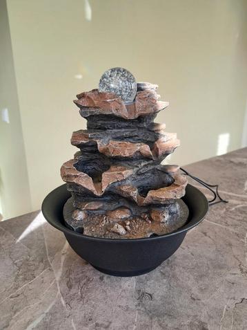 Nieuw Waterornament met USB aansluiting beschikbaar voor biedingen