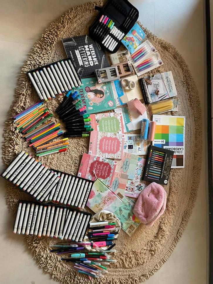 Mega pakket handlettering scrapbook etc paperfuel jill, Hobby en Vrije tijd, Knutselen, Zo goed als nieuw, Materiaal, Ophalen of Verzenden