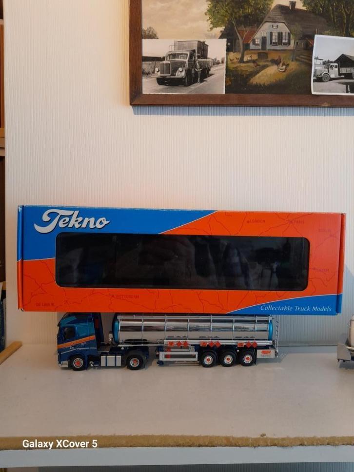 Volvo Tekno 1,50, Hobby en Vrije tijd, Modelauto's | 1:50, Nieuw, Bus of Vrachtwagen, Tekno, Ophalen of Verzenden