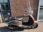 Sym Allo / 1e eigenaar / zonnescherm/rugsteun / druppellader, Fietsen en Brommers, Ophalen, Allo, Zo goed als nieuw, Benzine
