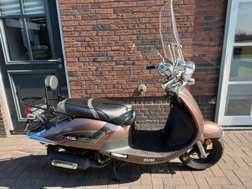 Sym Allo / 1e eigenaar / zonnescherm/rugsteun / druppellader beschikbaar voor biedingen