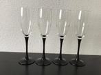 4 Luminarc Domino champagne glas, flute met zwarte steel., Verzamelen, Ophalen of Verzenden, Zo goed als nieuw, Overige typen