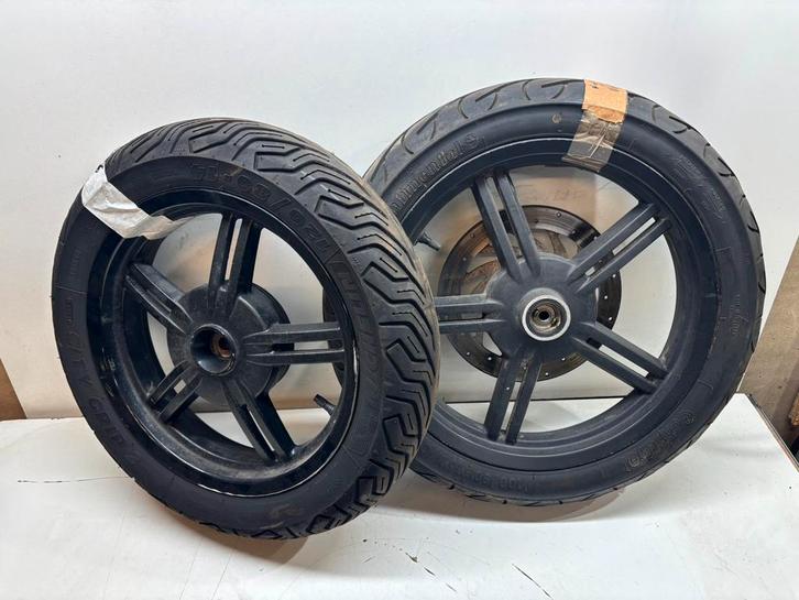 Velgen met banden Kymco Agility 16+, Fietsen en Brommers, Brommeronderdelen | Scooters, Gebruikt, Kymco, Overige typen, Ophalen of Verzenden