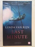 p15 Linda van Rijn - Last minute, Boeken, Thrillers, Gelezen, Ophalen of Verzenden, Nederland, Linda van Rijn