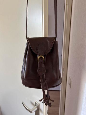 Bruin leren buideltasje - 18x20 cm beschikbaar voor biedingen