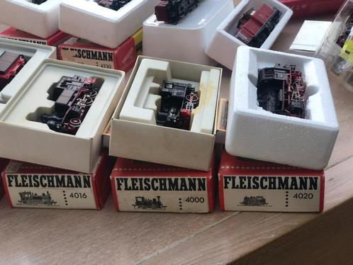 FLEISCHMANN  STOOM< DIESEL  en  ELEKTRALOC   (284), Hobby en Vrije tijd, Modeltreinen | H0, Zo goed als nieuw, Locomotief, Gelijkstroom