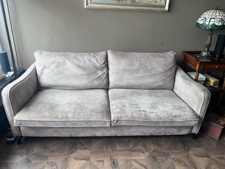 Comfortabele 2-zits bank, Huis en Inrichting, Banken | Bankstellen, Gebruikt, Rechte bank, Tweepersoons, Minder dan 150 cm, 75 tot 100 cm