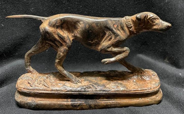 Bronzen beeld jachthond P.Chenet gedetailleerd zuiver brons, Antiek en Kunst, Kunst | Beelden en Houtsnijwerken, Ophalen of Verzenden