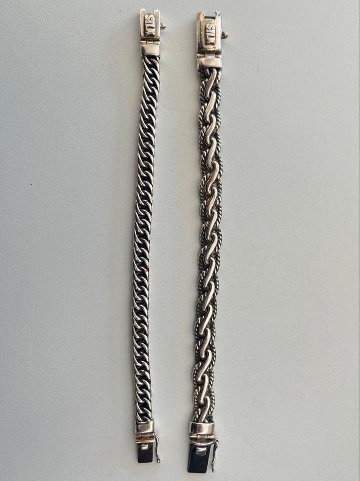 Één zilveren SILK armband (Links/foto)–stijlvol en tijdloos!, Sieraden, Tassen en Uiterlijk, Armbanden, Zo goed als nieuw, Zilver