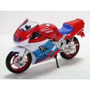 59777: Yamaha FZR600 R - Maisto 1:18 beschikbaar voor biedingen