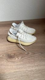 Adidas yeezy sneakers, Kinderen en Baby's, Kinderkleding | Schoenen en Sokken, Ophalen of Verzenden