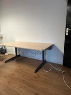 2 Elektrische zit-sta bureau’s, Huis en Inrichting, Bureaus, Verzenden, Zo goed als nieuw