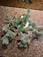 6 stuks kunst dennennaalden takjes, Ophalen of Verzenden, Zo goed als nieuw