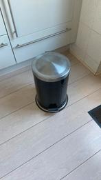 Huisvuil prullenbak in prima staat, Met pedaal, 50 tot 75 cm, Ophalen of Verzenden, Zo goed als nieuw