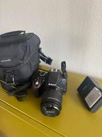 Nikon D3300 met 18-55mm lens + tas, Ophalen, Gebruikt, Spiegelreflex, Nikon