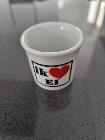 Eierdop Ik love ei  beschikbaar voor biedingen