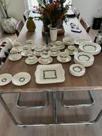 Diverse Wedgwood Stratford servies, leuk voor de Kerst!, Huis en Inrichting, Keuken | Servies, Ophalen, Zo goed als nieuw, Wedgwood