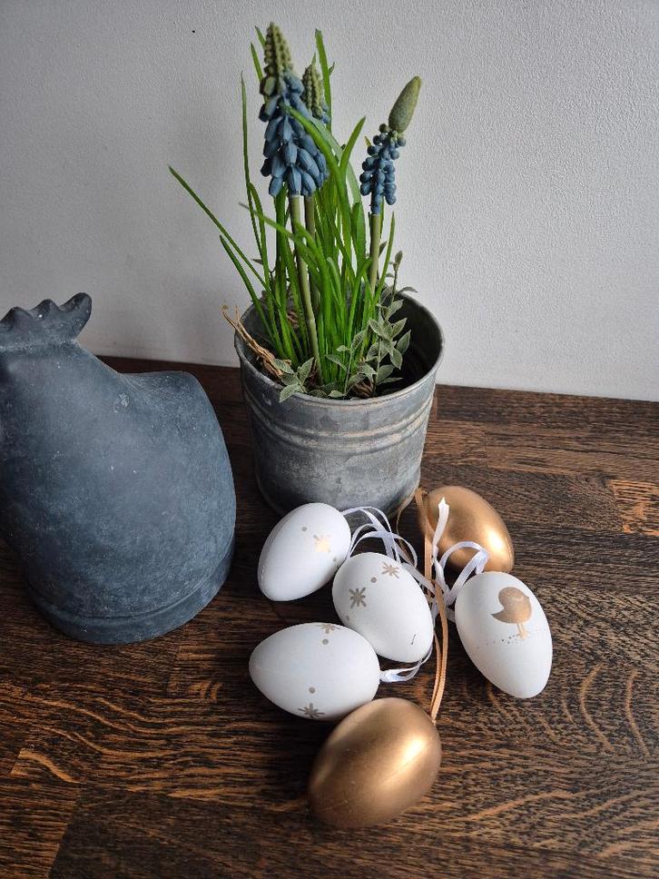 Paaseitjes goud wit, Diversen, Pasen, Nieuw, Ophalen of Verzenden