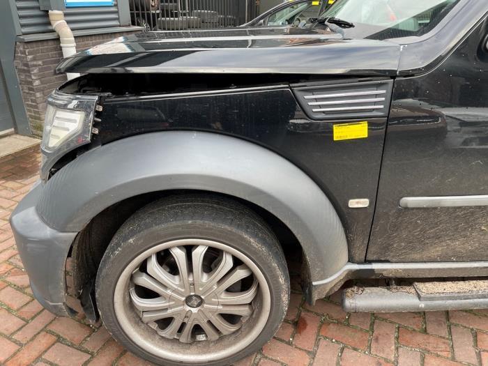 Scherm links-voor van een Dodge Nitro, Auto-onderdelen, Carrosserie en Plaatwerk, Dodge, Gebruikt, 3 maanden garantie, Ophalen of Verzenden