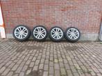 Originele 18 inch Volkswagen velgen met banden, Auto-onderdelen, Banden en Velgen, Band(en), 235 mm, Gebruikt, Personenwagen