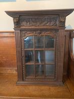 Antiek bruin kasje, Antiek en Kunst, Antiek | Meubels | Kasten, Ophalen of Verzenden