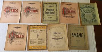 9 Pianoboeken – ca. 100 jaar oud (ook per stuk te koop) beschikbaar voor biedingen