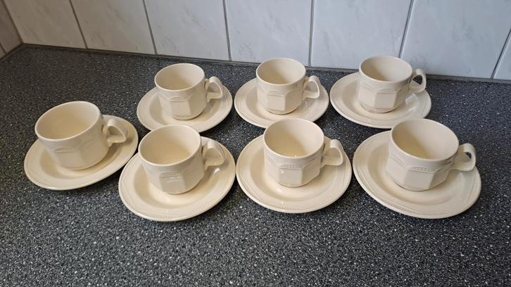 Steelite kopjes en schotels - set van 7, Huis en Inrichting, Keuken | Servies, Zo goed als nieuw, Kop(pen) en/of Schotel(s), Effen
