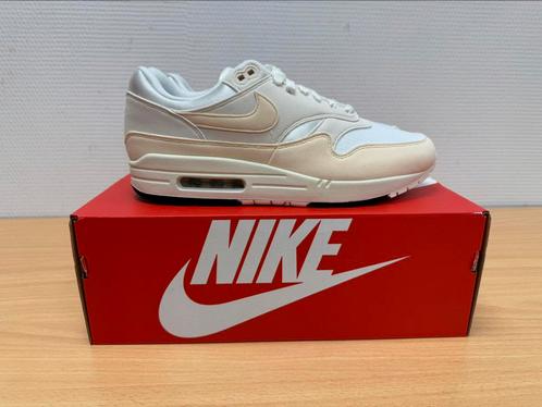 Nike Air Max 1 Guava Ice 44 Nieuw, Kleding | Heren, Schoenen, Nieuw, Sneakers of Gympen, Wit, Ophalen of Verzenden