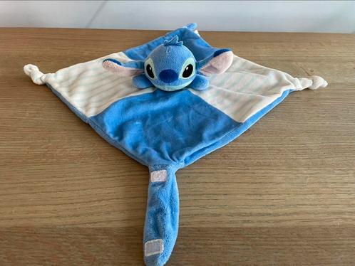 Schattige knuffeldoek van Stitch Disney, Kinderen en Baby's, Speelgoed | Knuffels en Pluche, Zo goed als nieuw, Overige typen