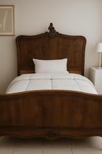 Antiek Frans bed t.e.a.b., Ophalen