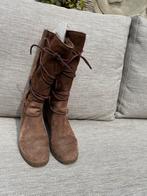 Uggs suede dames laars met sleehak (zgan), Kleding | Dames, Schoenen, Ophalen, UGG, Bruin, Lage of Enkellaarzen