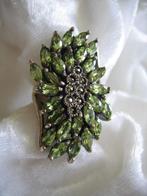 Prachtige Lange Zilveren Ring met Peridot en Markasietjes, Sieraden, Tassen en Uiterlijk, Antieke sieraden, Verzenden, Zilver