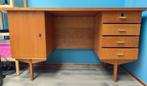 VINTAGE BUREAU, Huis en Inrichting, Ophalen, Gebruikt
