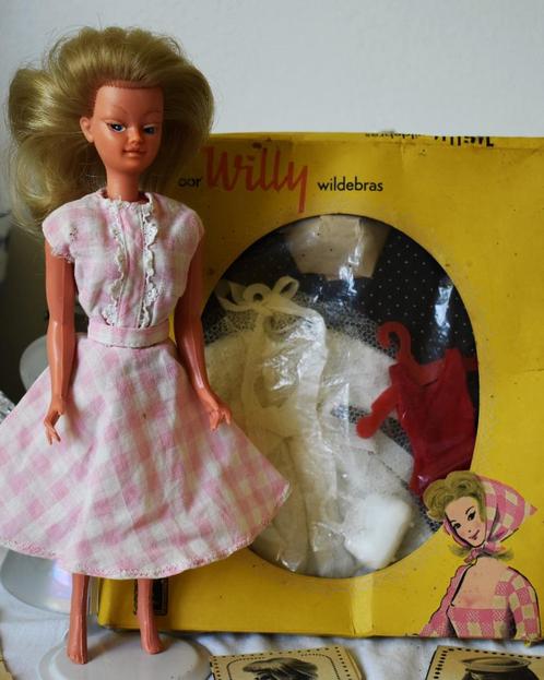 Wlly Wildebras pop vintage barbie jaren 60, Verzamelen, Poppen, Gebruikt, Kleertjes, Ophalen of Verzenden