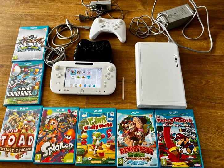 Nintendo Wii U Compleet met Games en Controllers, Spelcomputers en Games, Spelcomputers | Nintendo Wii U, Gebruikt, Met 2 controllers