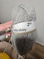 Julia shiny zilver, Ophalen