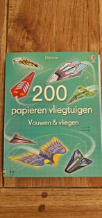 Usborne 200 papieren vliegtuigen - vouwen en vliegen, Ophalen of Verzenden, Nieuw, Non-fictie