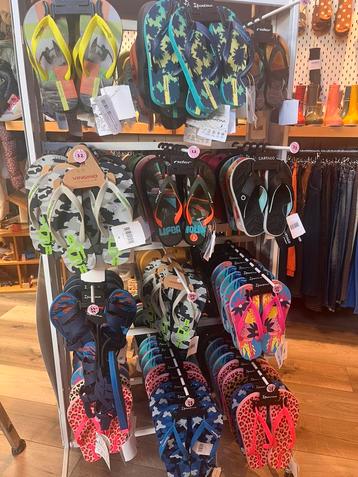 Partij 200 stuks (teen)slippers Ipanema beschikbaar voor biedingen