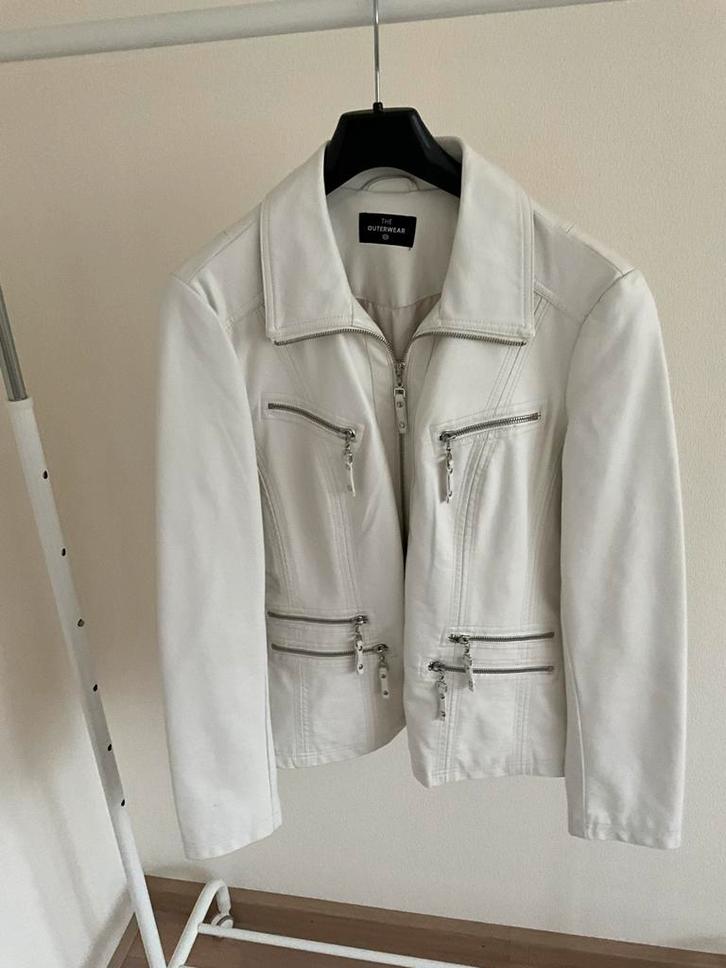 Elegante Dames Colbert, Kleding | Dames, Jasjes, Kostuums en Pakken, Zo goed als nieuw, Jasje, Maat 38/40 (M), Wit, Ophalen