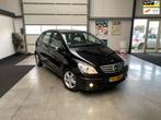 Mercedes-Benz B-klasse 180 CDI|Airco|Trekhaak|Cruise, Gebruikt, 715 kg, Zwart, Origineel Nederlands