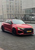 Audi A3 RS3 Tfsi Quattro 400pk S Tronic 2022 Rood, Auto's, Automaat, Zwart, 4 cilinders, Alcantara