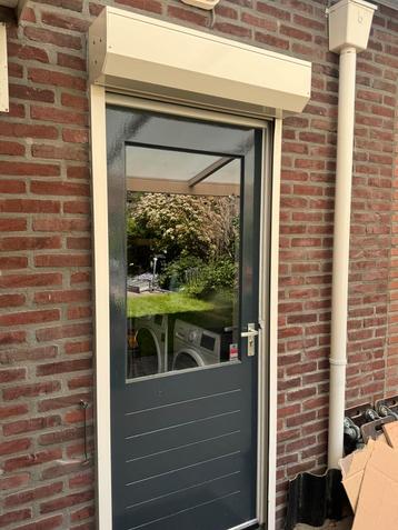 achterdeur (H 212 cm ) ( B 92,5 cm ) beschikbaar voor biedingen