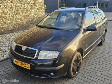 Skoda Fabia Combi 1.4-16V Spirit+ Airco, Trekhaak, Cruise beschikbaar voor biedingen