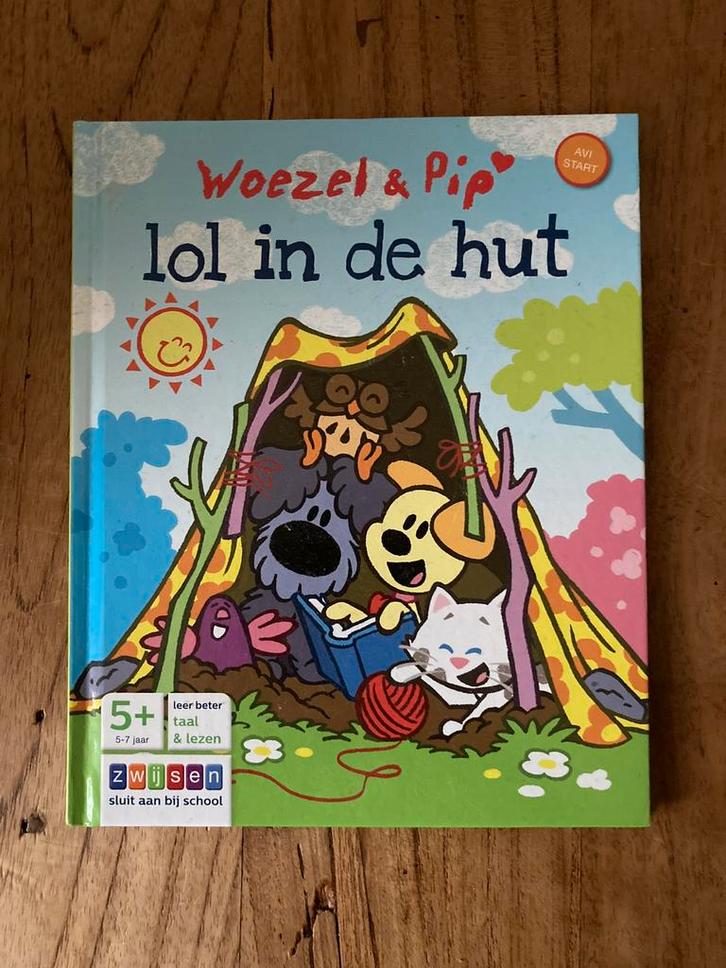 Boek Woezel en Pip - Lol in de hut, Boeken, Kinderboeken | Jeugd | onder 10 jaar, Zo goed als nieuw, Fictie algemeen, Ophalen of Verzenden