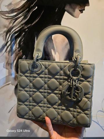 TE KOOP Lady Dee Tas beschikbaar voor biedingen