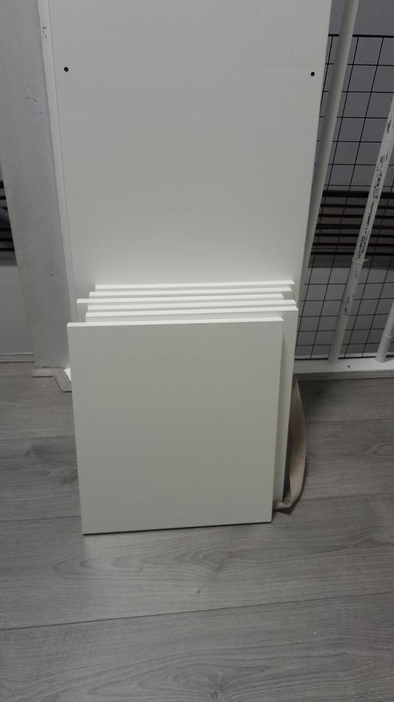 Planken niet compleet, van kallax kast met 2 blauwe manden., Huis en Inrichting, Kasten | Kledingkasten, Gebruikt, Minder dan 100 cm