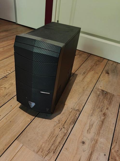 Medion Akoya PC P5311 H Carbon, Computers en Software, Desktop Pc's, Gebruikt, 3 tot 4 Ghz, HDD, SSD, 8 GB, Met videokaart, Gaming